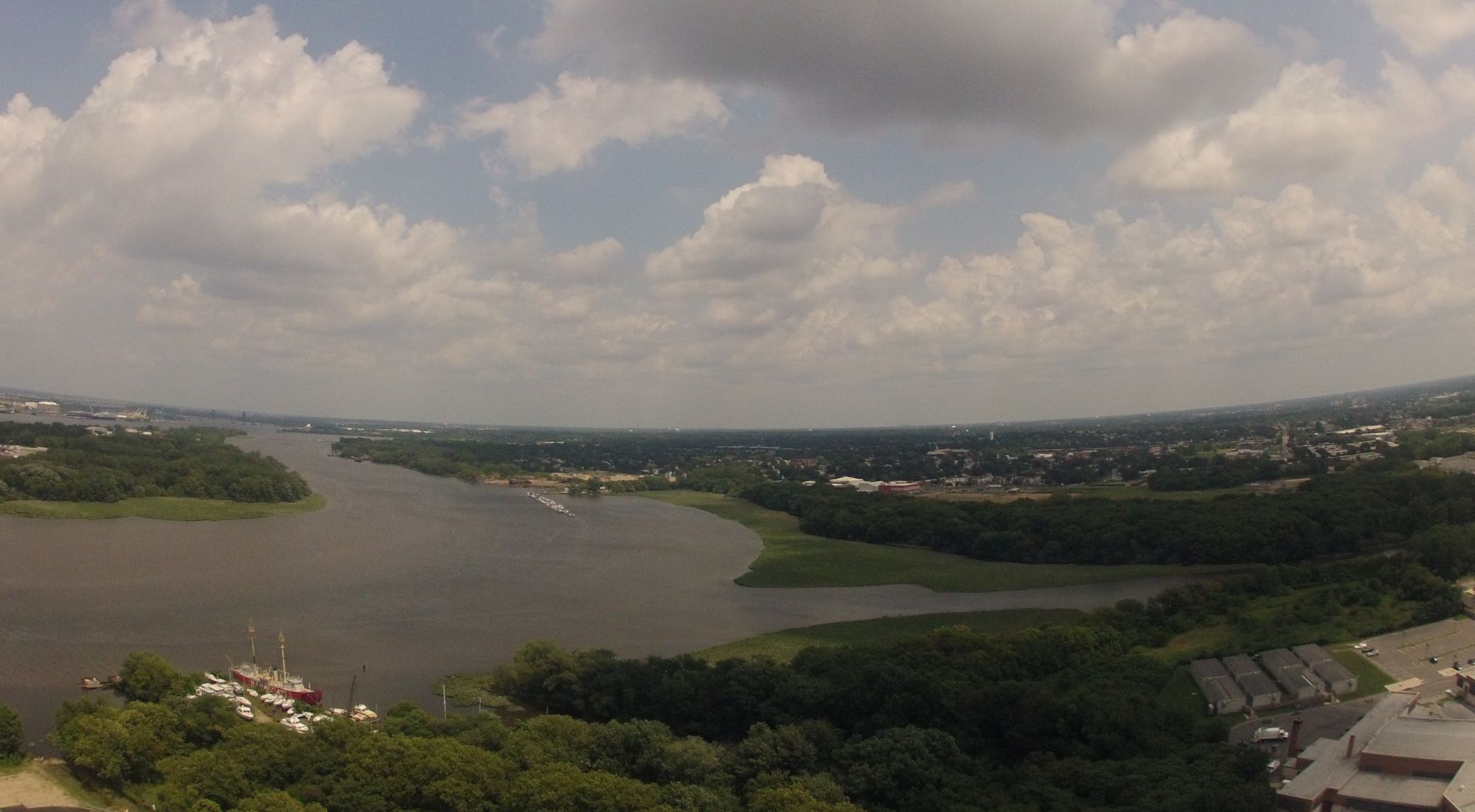 G0051093.jpg
