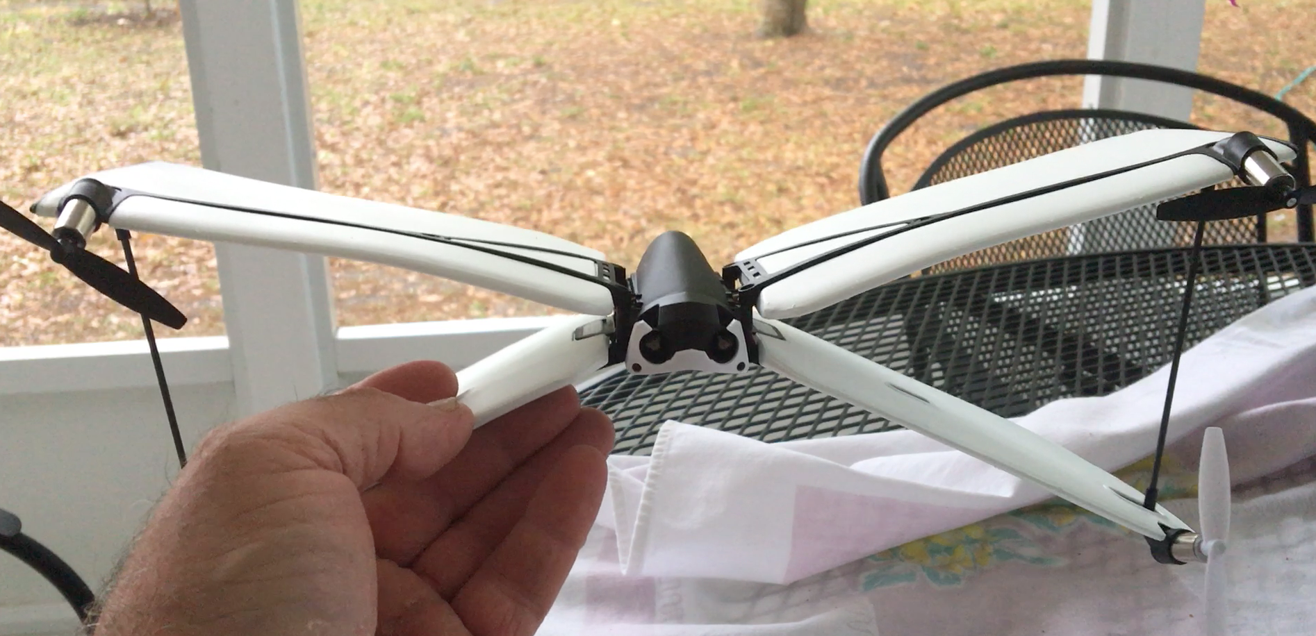 parrot swing drone camera